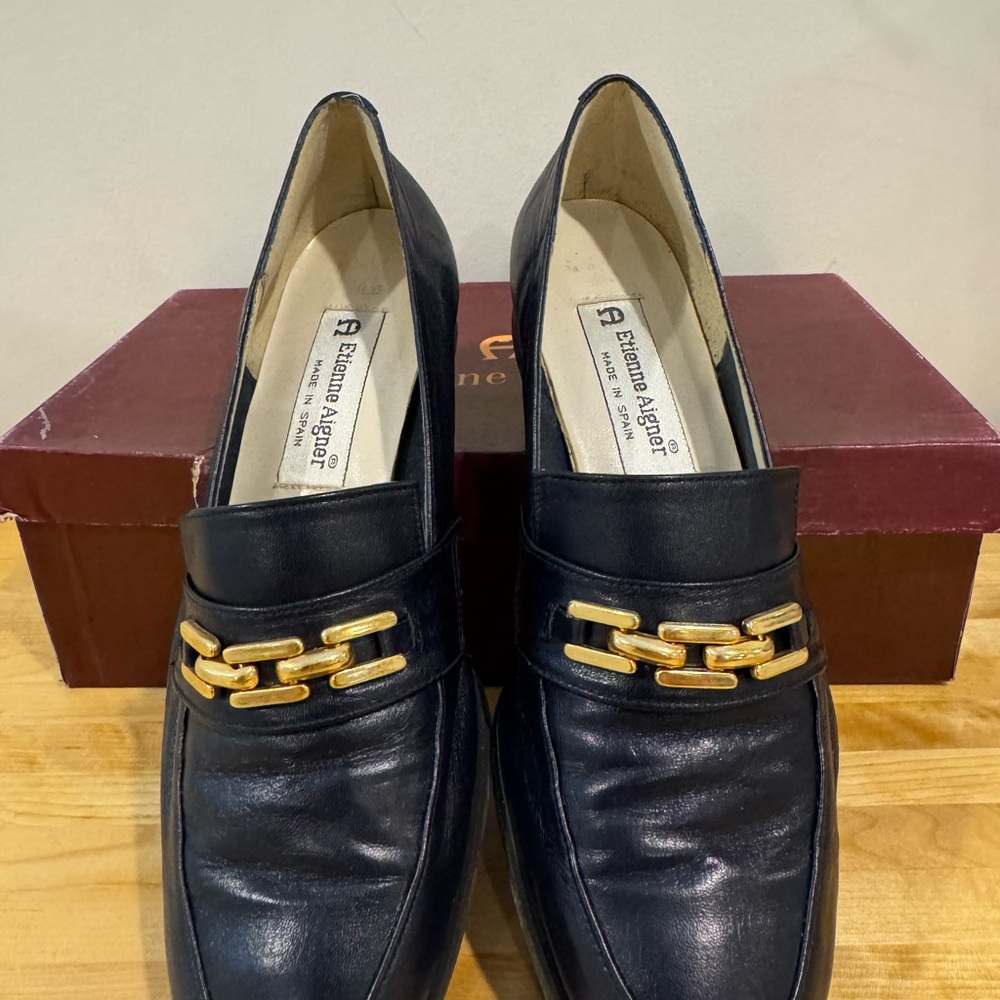 Etienne Aigner Women’s Leather Loafers with Gold Patterns